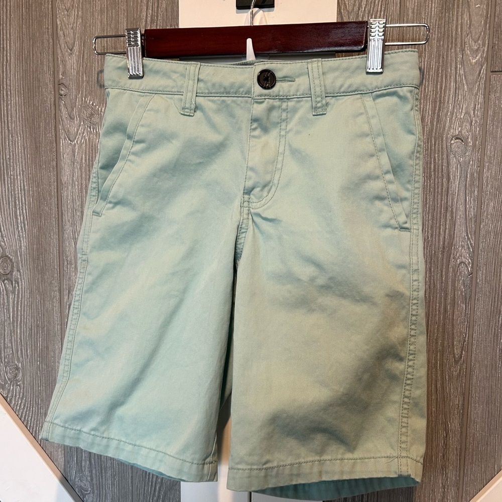 D10.33 NWT Kids Cherokee Capecod Mint  green shorts Sz 10